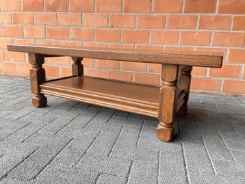 Eiken salontafel / als nieuw  beschikbaar voor biedingen