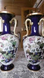 set van 2 brocante porseleinen vazen, Ophalen