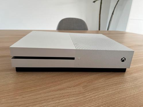 Xbox One S 1TB, Games en Spelcomputers, Spelcomputers | Xbox One, Zo goed als nieuw, Xbox One, 1 TB, Met 1 controller, Ophalen