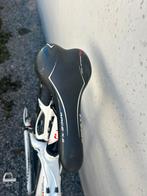 Crossfiets scatto maat medium, Fietsen en Brommers, Ophalen, Zo goed als nieuw