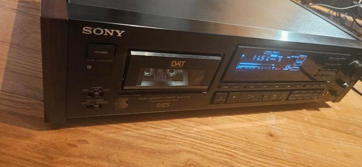 Sony DAT DTC-55ES + Télécommande: 100% Révisé et aligné, TV, Hi-fi & Vidéo, Enregistreurs audio, Enlèvement ou Envoi