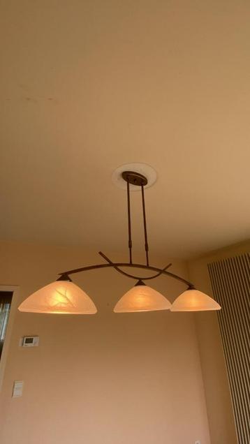 tafel hanglamp beschikbaar voor biedingen