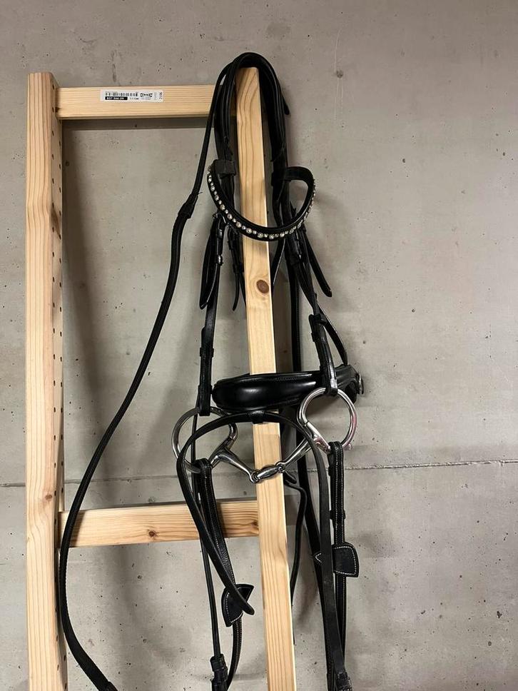 Hoofdstel Schockemöhle maat cob en toebehoren, Animaux & Accessoires, Chevaux & Poneys | Brides & Harnachement, Comme neuf, Dressage