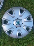 4 Enjoliveurs skoda Officiel, Ophalen, Zo goed als nieuw