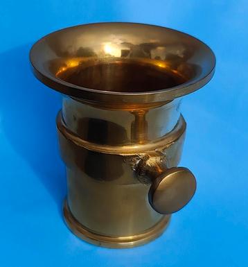 koperen Vijzel met stamper samen 1084 gr , H 100mm  beschikbaar voor biedingen