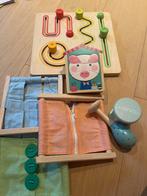 Houten speelgoed, Ophalen