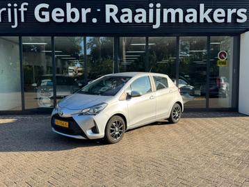 Toyota Yaris 1.5 VVT-i Aspiration*Navigatie*Camera* beschikbaar voor biedingen