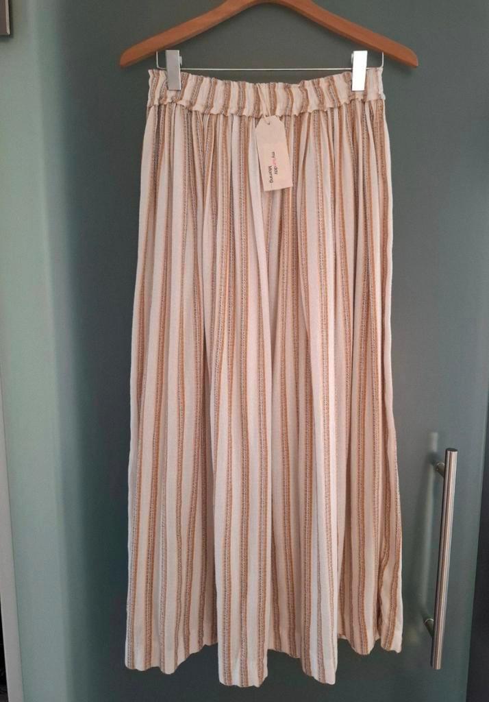 Neuve jupe longue My sunday morning T1 lignée, Vêtements | Femmes, Jupes, Comme neuf, Taille 36 (S), Beige, Sous le genou