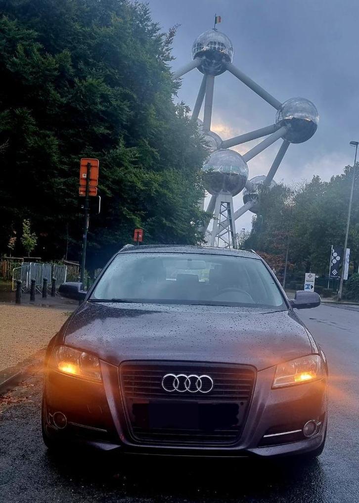 Audi te koop, Auto's, Audi, Particulier, A3, Benzine, Berline, 5 deurs, Handgeschakeld, Grijs, Ophalen