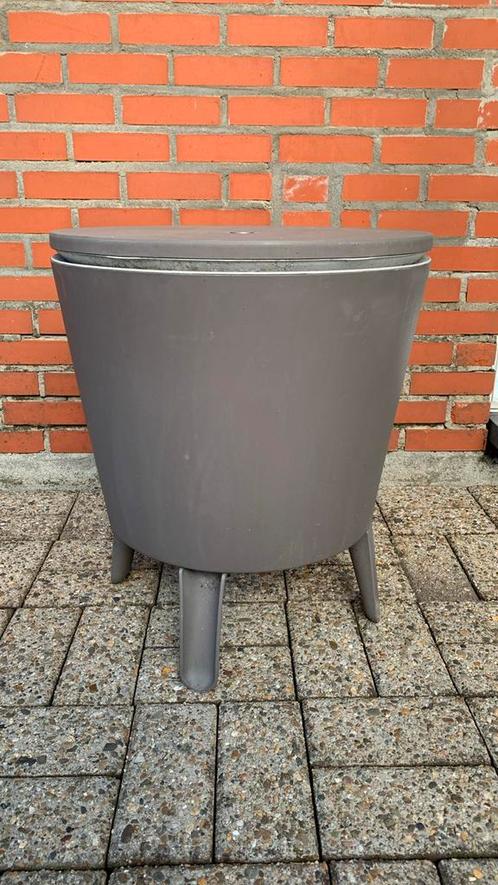 Keter coolbar, Tuin en Terras, Overige Tuin en Terras, Gebruikt, Ophalen