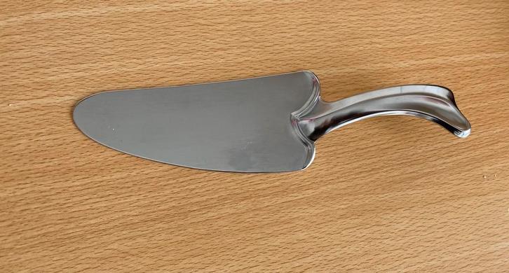 🍄 Taartschep  ( Inox ). Vintage in TOPSTAAT, Huis en Inrichting, Keuken | Bestek, Zo goed als nieuw, Ophalen of Verzenden