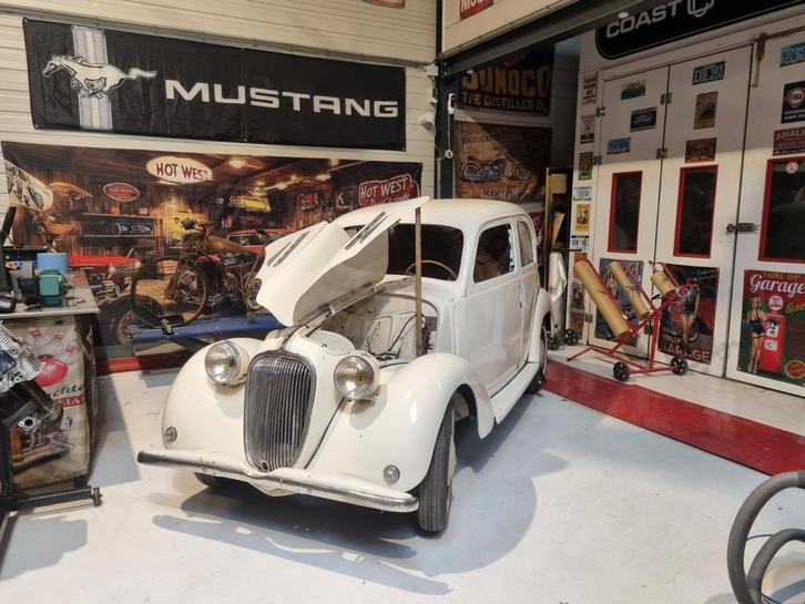 Simca 8 1949, Auto's, Oldtimers, Bedrijf, Ophalen