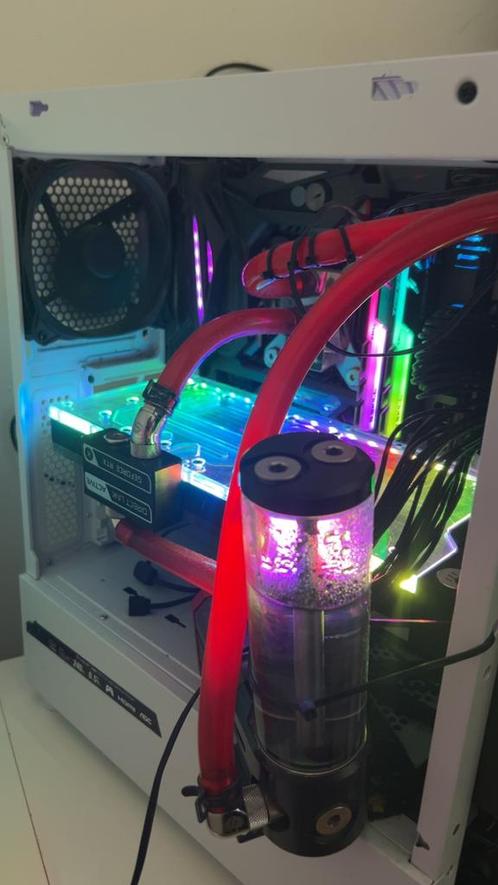 High end gaming pc setup, Games en Spelcomputers, Games | Pc, Ophalen