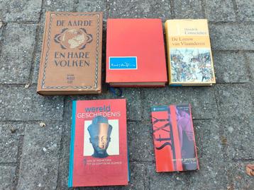 Verschillende geschiedenis boeken beschikbaar voor biedingen