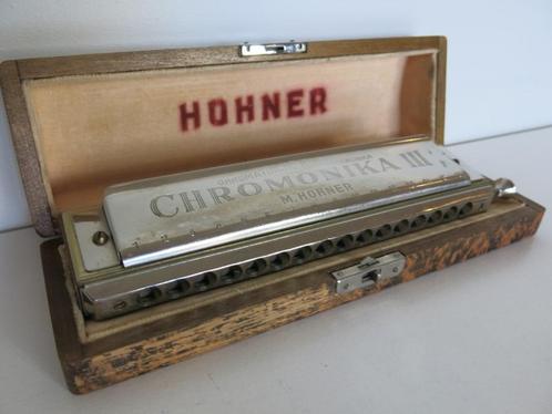 Hohner harmonica Chromonica III met originele doos, Muziek en Instrumenten, Blaasinstrumenten | Mondharmonica's, Zo goed als nieuw
