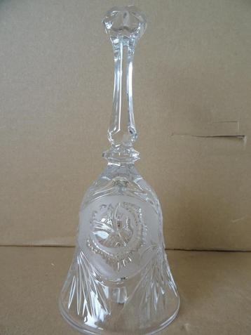 Curiosités cloche de table cloche en cristal vintage 21cm, Enlèvement ou Envoi
