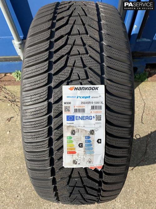 1x Nieuwe Hankook 255 45 19 Winterband, Auto-onderdelen, Banden en Velgen, Banden en Velgen, Winterbanden, 19 inch, 255 mm, Personenwagen