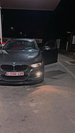 BMW 320i, Argent ou Gris, Euro 6, Boîte manuelle, 5 portes