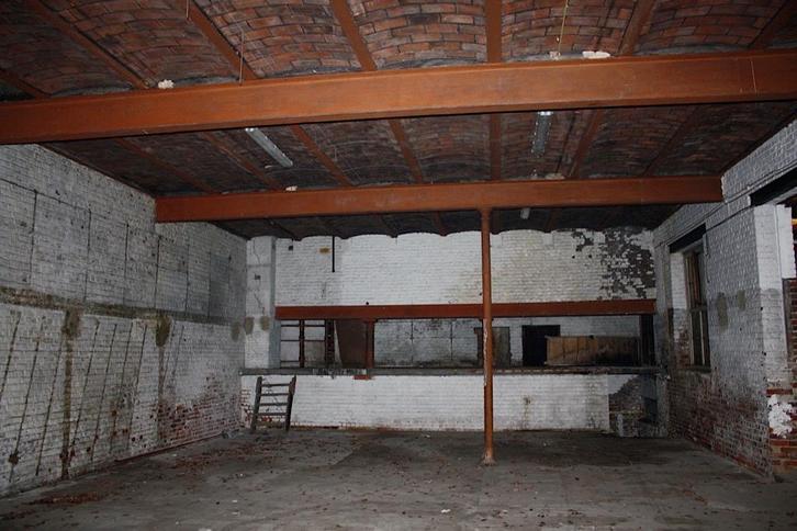 Te huur: werkplaats - magazijn, Zakelijke goederen, Kantoor en Winkelinrichting | Magazijn, Stelling en Opslag, Ophalen of Verzenden