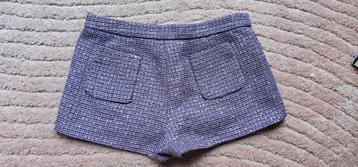 Chanel Luxury Tweed Sequin Shorts beschikbaar voor biedingen