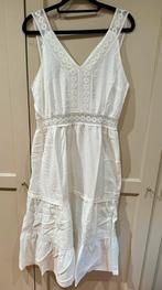 Nieuw! Witte jurk met broderie 100 pr katoen maat M/L, Taille 38/40 (M), Enlèvement ou Envoi, Blanc, Neuf