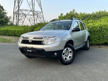 Dacia Duster 1.6 Benzine 2010 €4 Airco 1e Eigen. Vol boekje beschikbaar voor biedingen