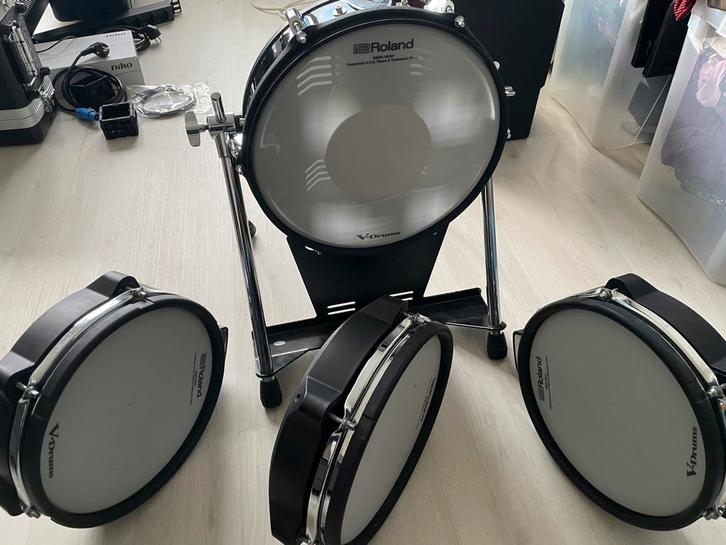 Roland KD-120 Bassdrum Kick pad + PDX-100 Dual Trigger Pad, Musique & Instruments, Instruments | Pièces, Comme neuf, Batterie ou Percussions