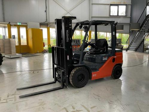 2023 Toyota Tonero 52-8FDF25 Vorkheftruck, Zakelijke goederen, Machines en Bouw | Heftrucks en Intern transport, Heftruck, Diesel