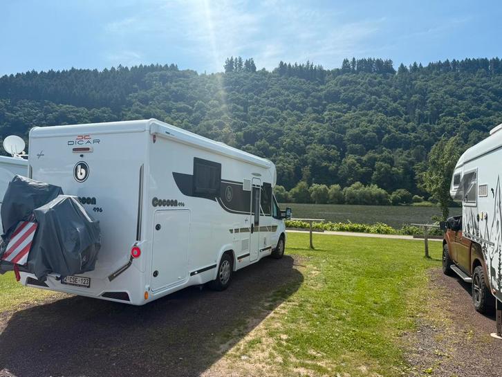 Benimar cocoon 496, Caravanes & Camping, Caravanes, Particulier, jusqu'à 5, 2000 kg et plus, Siège de train, Lit relevable, Lit Queen size