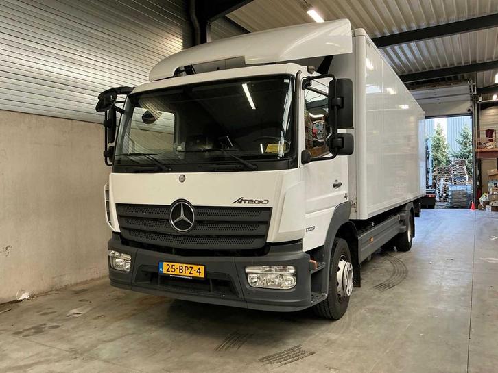 Camion Mercedes-Benz Atego 2015, Autos, Camions, Entreprise, Mercedes-Benz, Autres carburants, Euro 6
