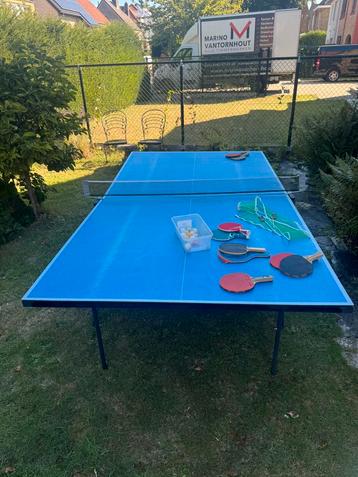Tafeltennis, in- en outdoor, inklapbaar en verrijdbaar beschikbaar voor biedingen
