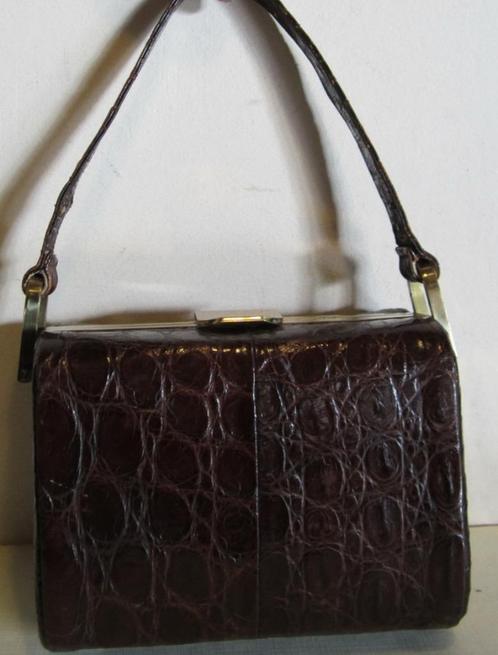 Vintage bruin krokodillenleren box model tasje, croco 551, Handtassen en Accessoires, Tassen | Damestassen, Zo goed als nieuw