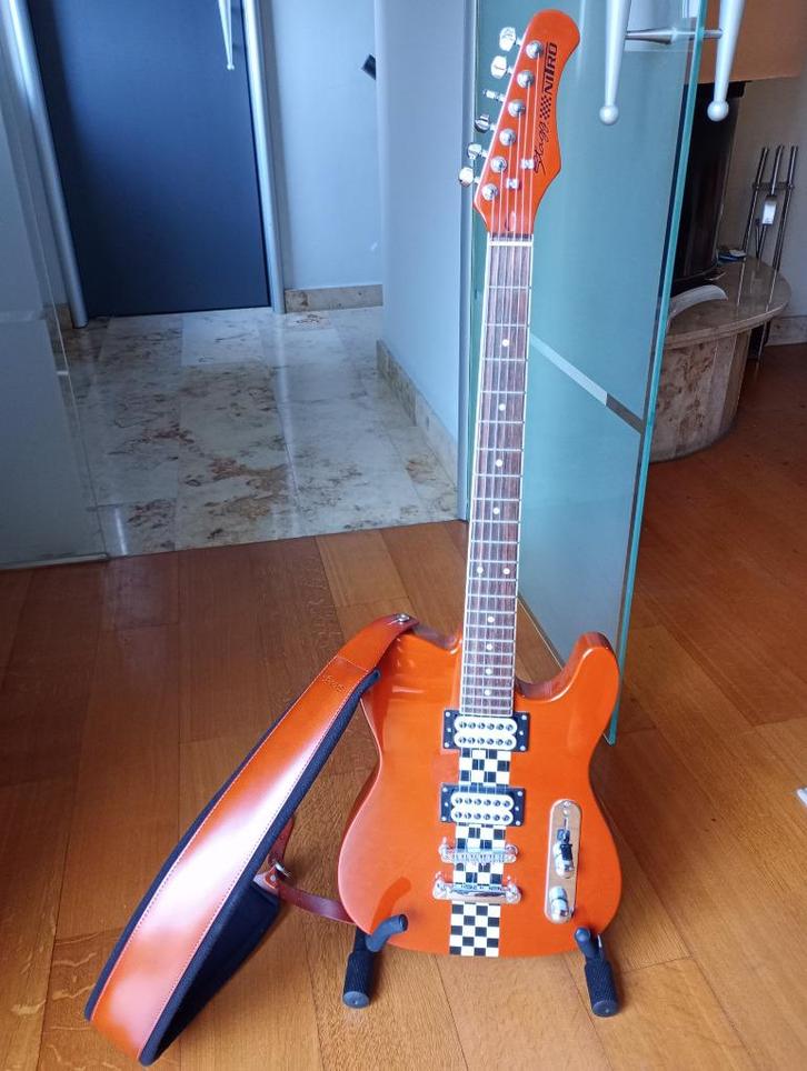 Stagg Nitro (Telecaster) + leather strap + bag, Muziek en Instrumenten, Snaarinstrumenten | Gitaren | Elektrisch, Zo goed als nieuw