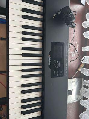 Studiologic SL88, Muziek en Instrumenten, Keyboards, Zo goed als nieuw, 88 toetsen, Overige merken, Aanslaggevoelig, Met standaard