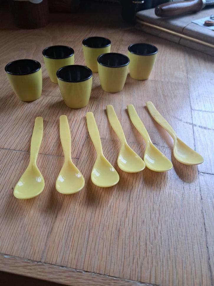 Vintage eierdopjes Emsa, Antiek en Kunst, Antiek | Keukengerei, Ophalen of Verzenden