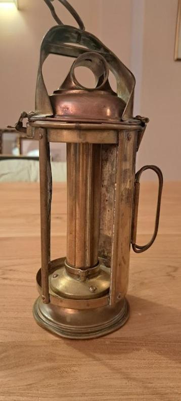 Antieke Mijnwerkers Olielamp  beschikbaar voor biedingen