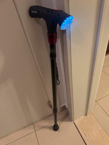 Wandelstok met LED-licht beschikbaar voor biedingen
