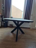 Prachtige ovale eettafel (mangohout) met zwarte spinpoot, Huis en Inrichting, Ophalen, Gebruikt, 100 tot 150 cm, 200 cm of meer