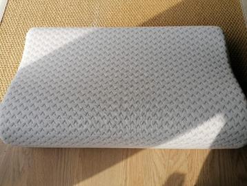 Oreiller NEUF de qualité ergonomique 50x30 beschikbaar voor biedingen