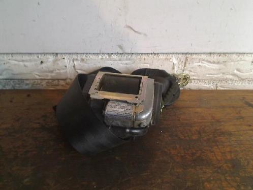 Gordelspanner rechts van een Volkswagen Passat, Auto-onderdelen, Interieur en Bekleding, Volkswagen, Gebruikt, 3 maanden garantie