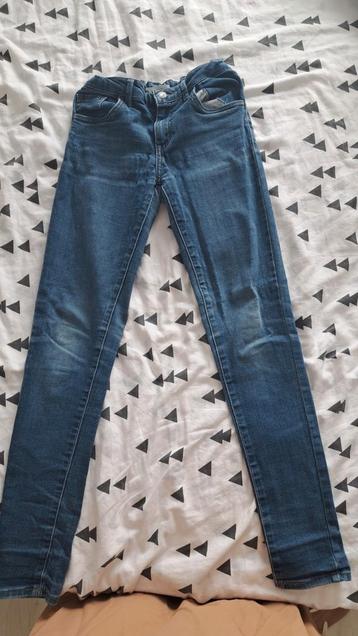 Jeans super skinny Levi's pour enfants taille 152, Pantalon, Garçon ou Fille, Comme neuf, Enlèvement