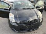 Toyota jaris 1.3 benzine 157.528km gekeurd voor verkoop, Auto's, 90 kW, Elektrische ramen, Zwart, Bedrijf