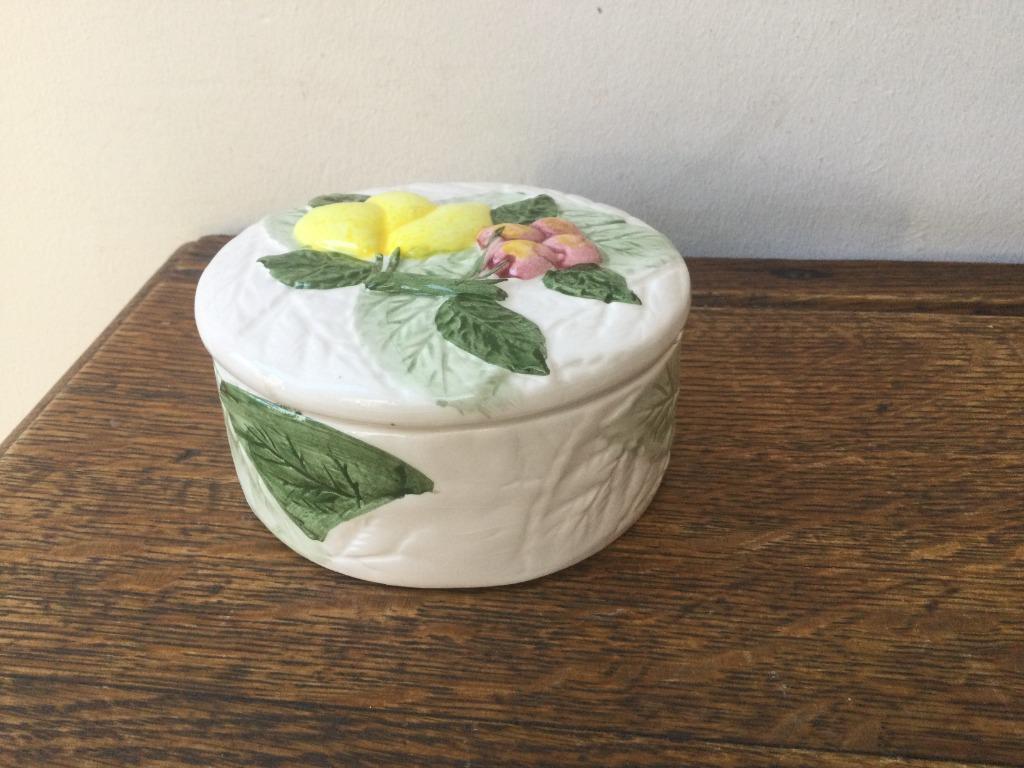 Kleine keramische snoepdoos „Italië”, Antiek en Kunst, Antiek | Keramiek en Aardewerk, Ophalen