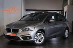 BMW Serie 2 218 Active Tourer 218iA 26dkm CruiseC Pano Garan, Auto's, BMW, Stof, Gebruikt, 136 pk, 1445 kg