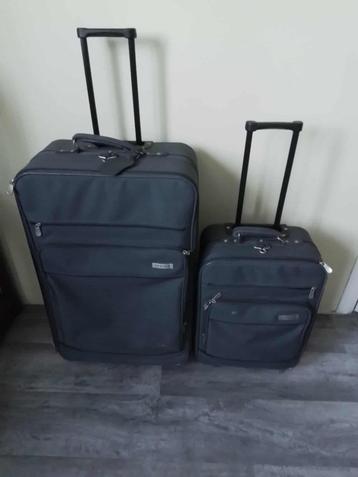 Bagage koffers 2 stuks doe een goed bod beschikbaar voor biedingen