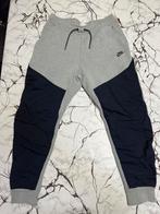 Nike tech fleece broek M, Vêtements | Hommes, Pantalons, Enlèvement, Comme neuf, Taille 48/50 (M)