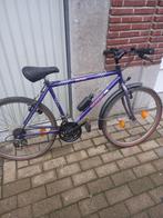 velo 26 pouce pneu arriere a reparer, Vélos & Vélomoteurs, Enlèvement