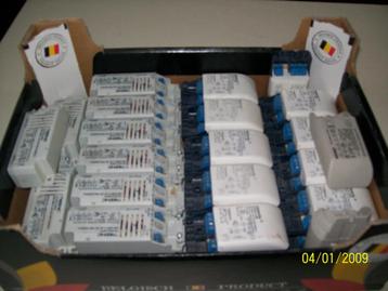 Lot de transfos 230v-12v (30pièces) 5€/pièces ou 90€/lot., Enlèvement