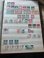 Postzegelalbum 2H17, Postzegels en Munten, Postzegels | Volle albums en Verzamelingen, Ophalen of Verzenden