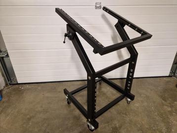 Support rack 19 pouces flightcase fly case sur roulettes 19", Enlèvement, Utilisé, Flight case